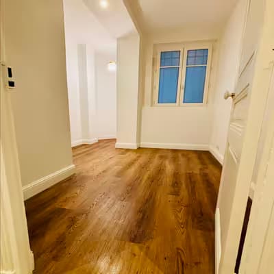 Location temps plein 900€. cabinet idéalement situé paris 16 auteuil sud.