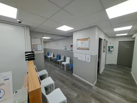 Location de bureau dans un pôle médical médical et para médical à vaise
