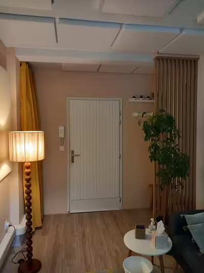 Salle de soin dans cabinet pluridisciplinaire lyon confluence (69002)