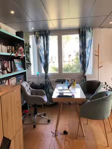 Bureau équipe lumineux meuble