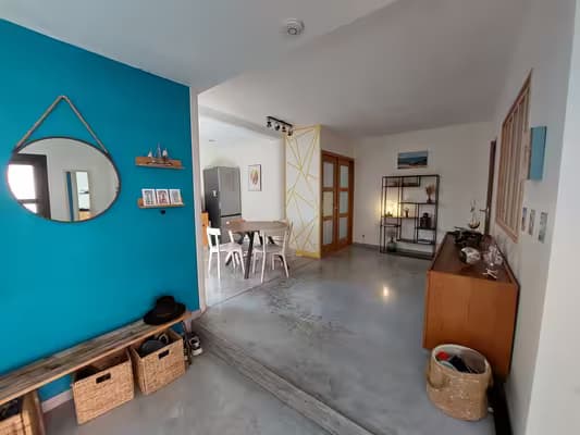 Vente cabinet 60 m2 + maison 210 m2 : 440 000 €