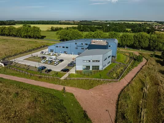 Bureaux disponibles tertaire / professions de santé dans le bâtiment Equinoxe, à Douvres-la-Délivrande