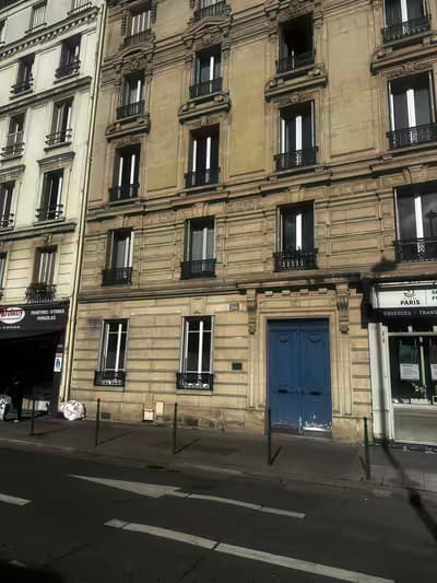 Location bureaux de consultation dans cabinet médical totalement rénové paris 14ème (’hôpital saint-joseph)
