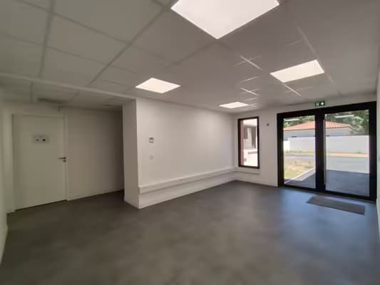 espace médical neuf 155m2