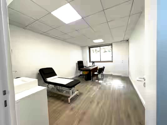 Location bureaux dans cabinet médical mixte radio/medical