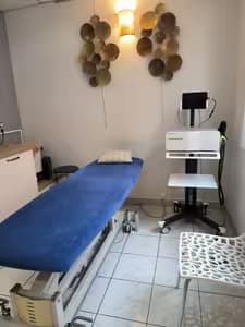 Location cabinet centre ville cannes 48m2