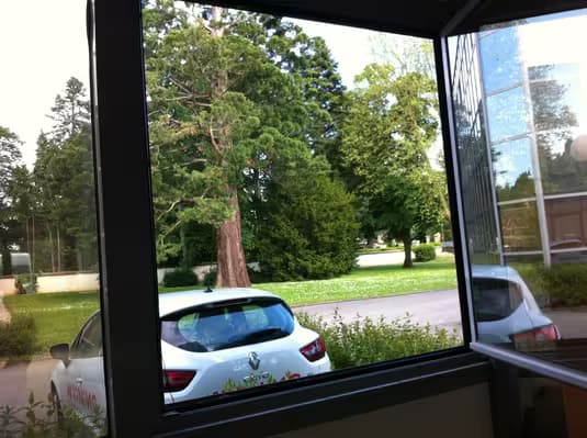 Local 210 m² 5 bureaux tassin la demi lune