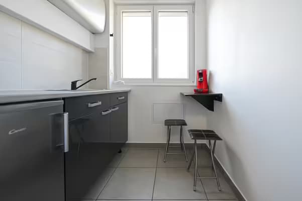 Cabinets médicaux spacieux tout équipé