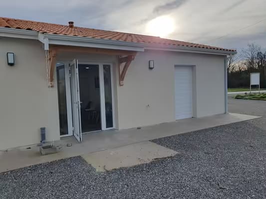 Local 16m2 cubzac les ponts