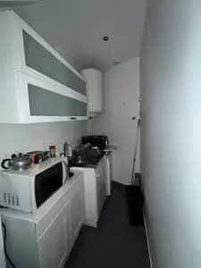 A vendre : cabinet médical / local commercial paris 12ieme en rez-de-chaussée – métro à 2 min à pied