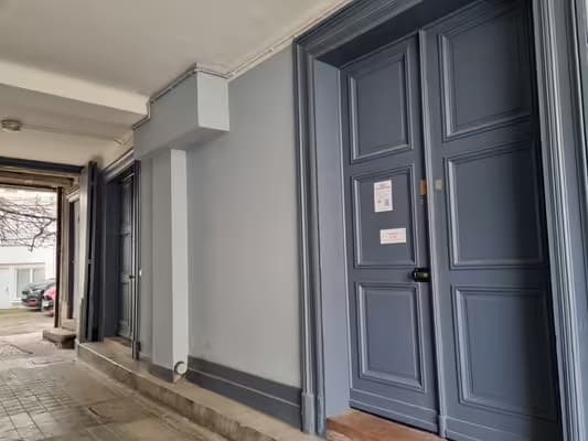 Local professionnel 60 m² – idéal professions libérales – hypercentre tours