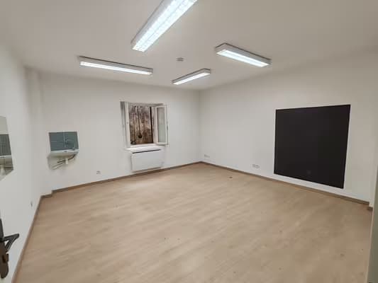 Local professionnel - centre roquevaire - idéal professions libérales