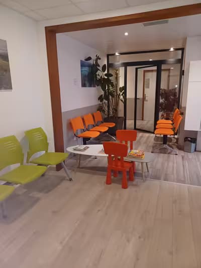 Location de bureau 18 m2 la colle sur loup..médecin ou paramédical.