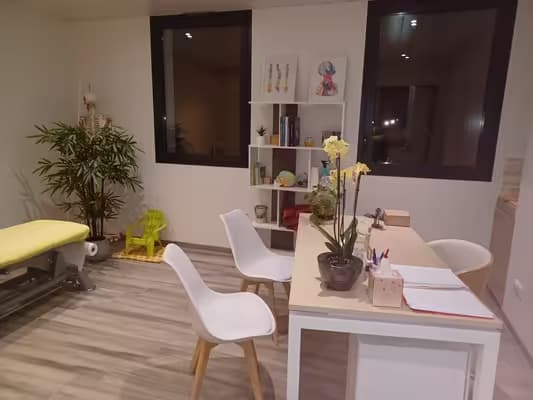 Location de bureau 18 m2 la colle sur loup..médecin ou paramédical.