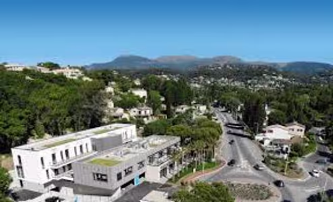 Location de bureau 18 m2 la colle sur loup..médecin ou paramédical.