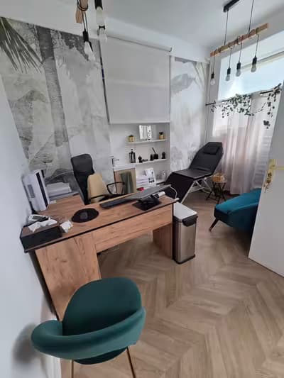 Cabinet a vendre