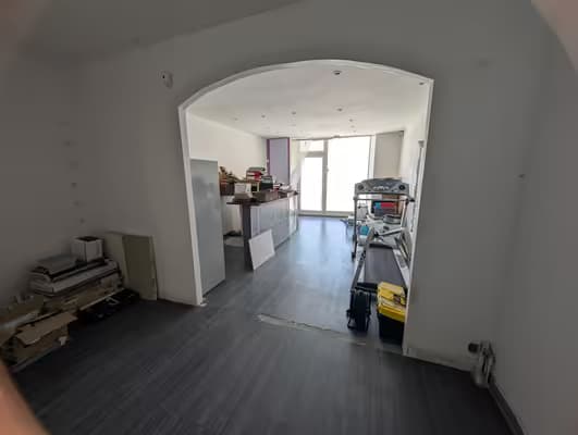 Demeure xiie siècle rénovée – vue château de verteuil – local indépendant.