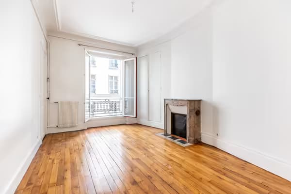 Paris 4e – Très belle surface pour professions libérales au cœur du quartier Arsenal.