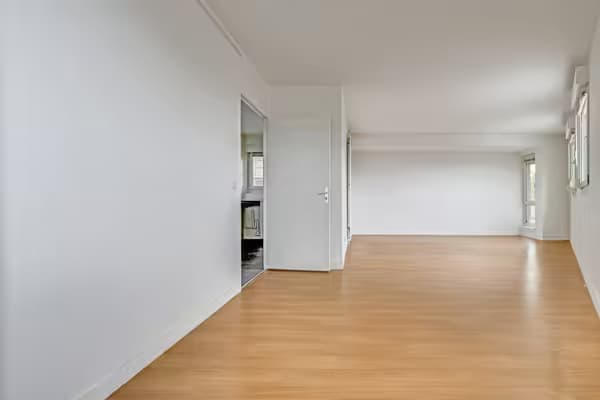 Paris 19ème, idéal profession libérale 2 pièces de 58 m2