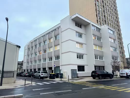 Local professionnel 36 m2 dans cabinet médical de groupe