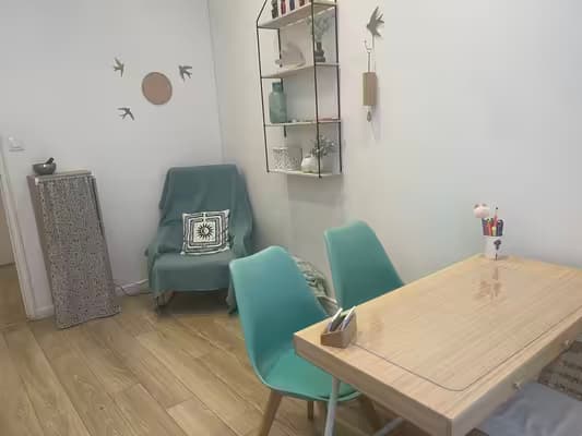 Location bureau aménagé dans cabinet paramédicale
