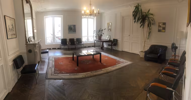 Bureau de 35m2 dans un cabinet médical de groupe 1900euros/mois