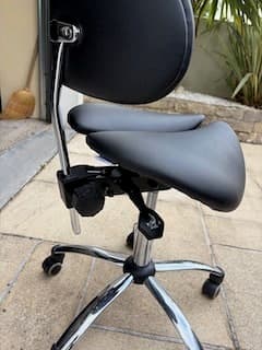 tabouret dentaire PLUTO  + siege ergonomique