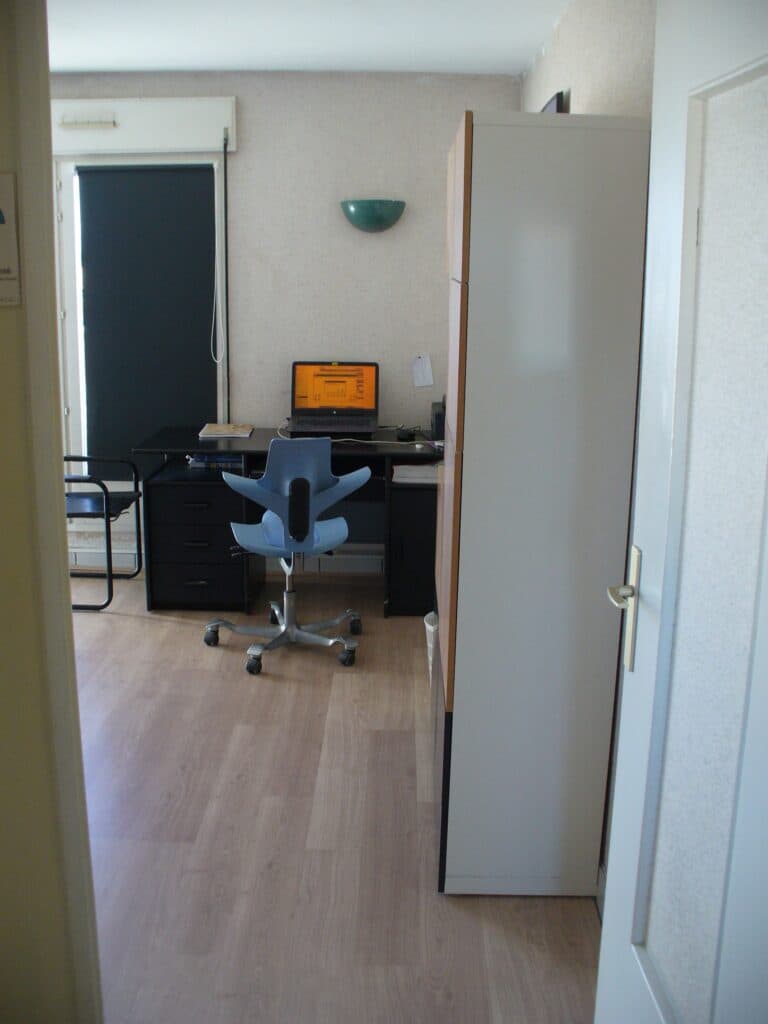 CABINET  GRATUIT
